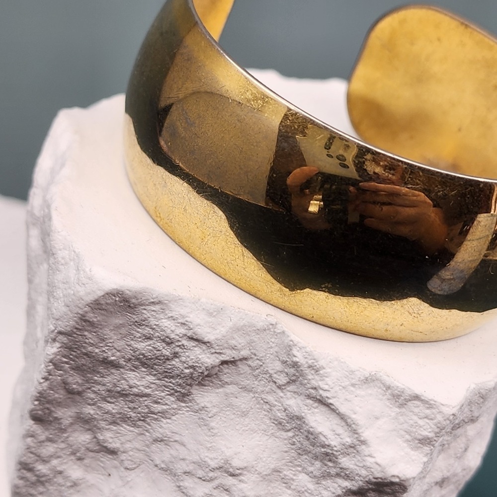 Monet Gold Tone Wide Open Cuff Bracelet Polished Statement Vintage Modernist - Picture 2 of 7